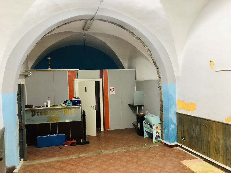 Aci Catena zona Santa LucÃ­a 40 mq ottima per ufficio
