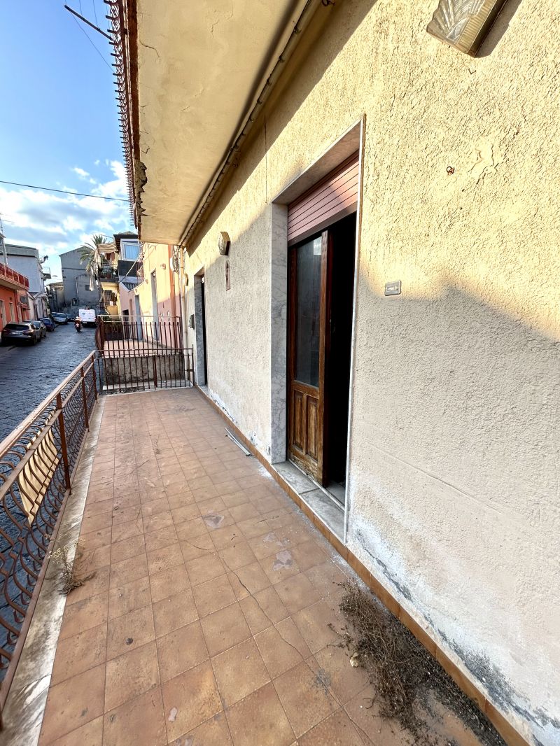 Casa Singola zona Aci Platani...