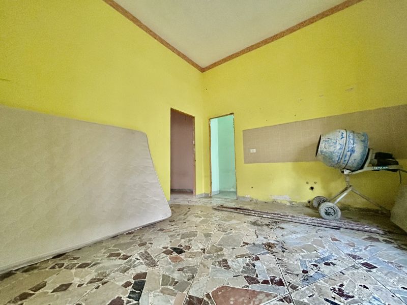 Aci Sant€Antonio casa semi singola da ristrutturare 